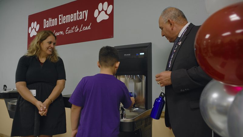 Uvalde CISD Interim Superintendent Dr. Juan Hinojosa with Angela Hersil, Zurn Elkay's VP - Public Affairs and Sustainability